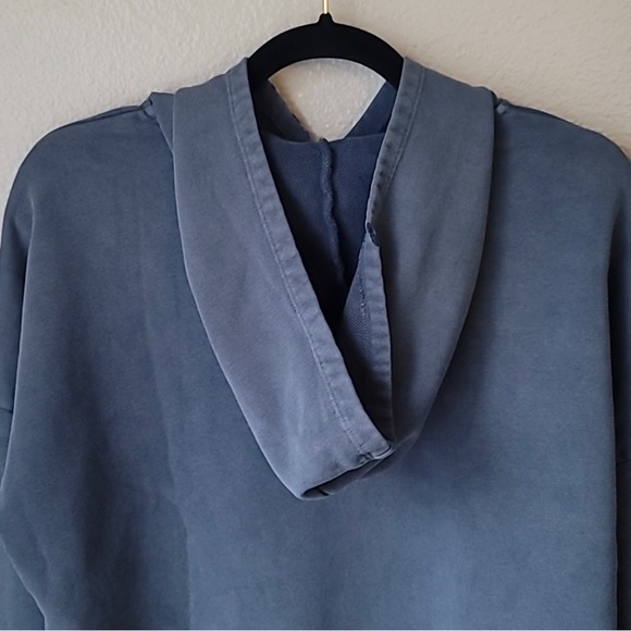 Bobi Thumbhole Hoodie Granite Blue Size Large NWT - Picture 8 of 12